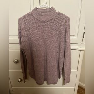 American eagle sweater in mauve
